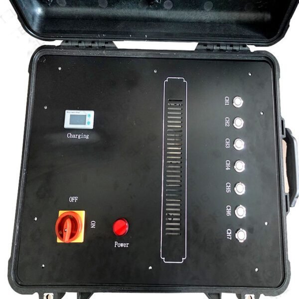 FB7_02 Maleta con antena direccional oculta de alta potencia para dispositivos IED